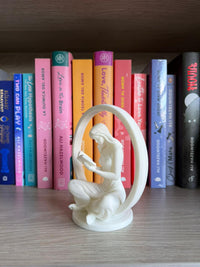 Figura Mujer Lectora